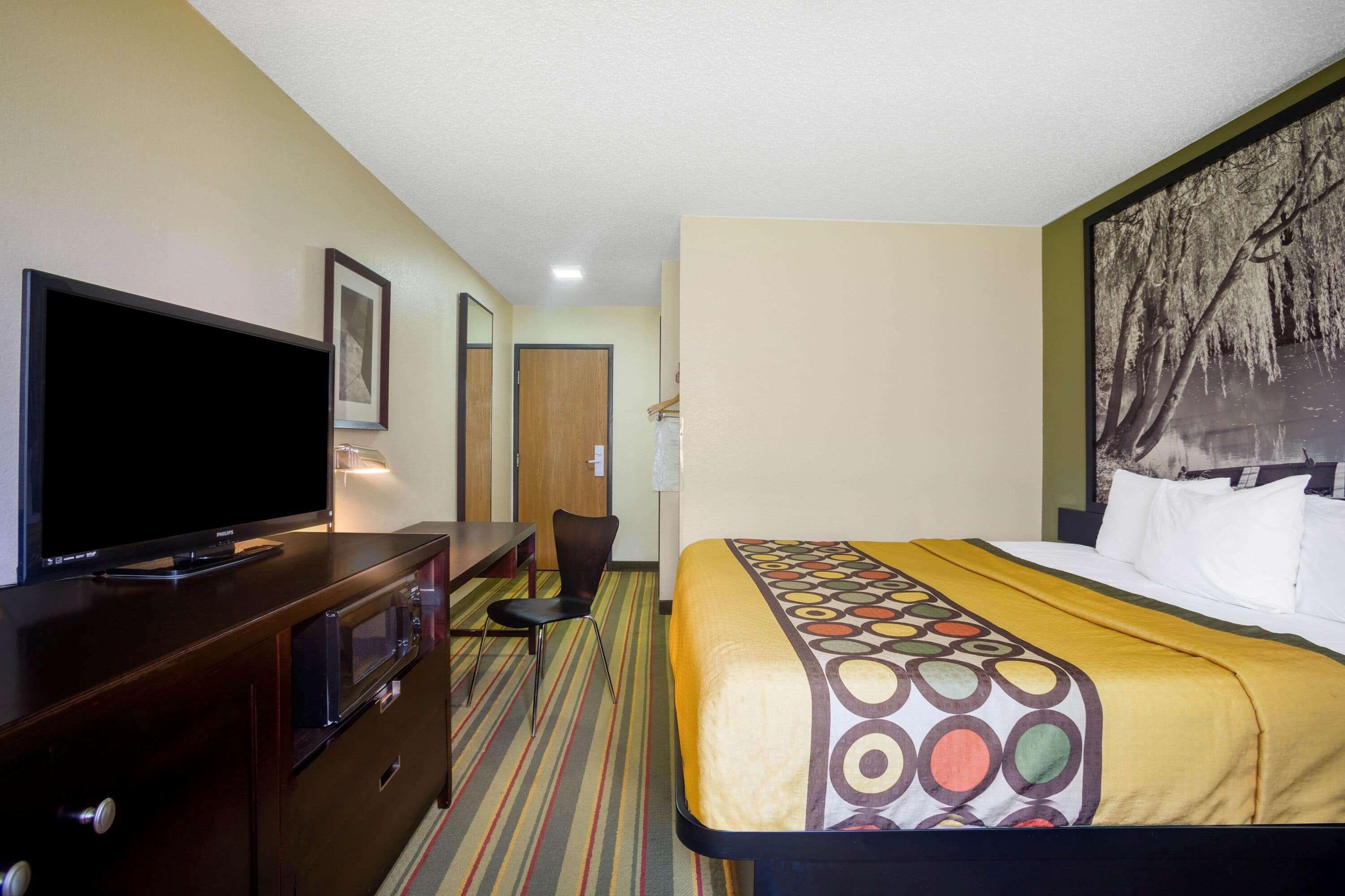 Super 8 By Wyndham El Dorado Hotel Eksteriør billede